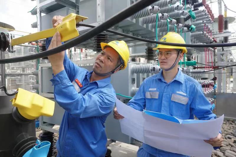 电力安全生产网_生产经营单位主要负责人和安全管理人员安全培训通用教材_玻璃钢电力管生产